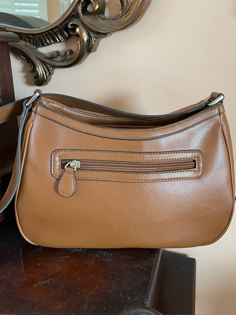 Classic Vintage Faux Poly Leather 
Tan Shoulder Bag with Front Zip Pocket